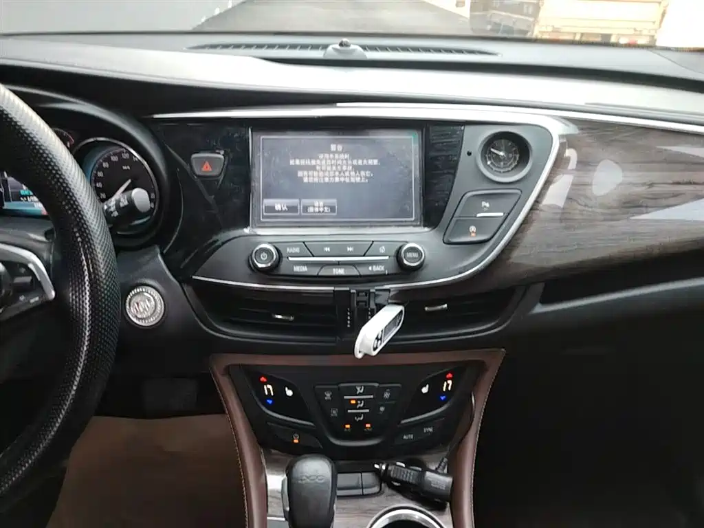 Buick Envision Plus 2016 20T 2WD Elite фото 13