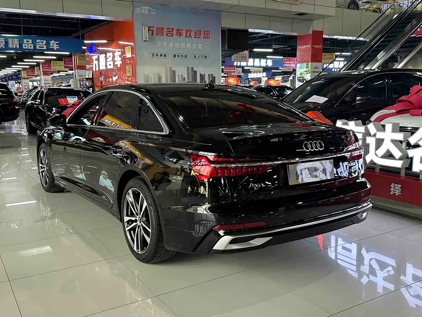 Audi A6L 2023 40 TFSI Luxury Dynamic фото 19