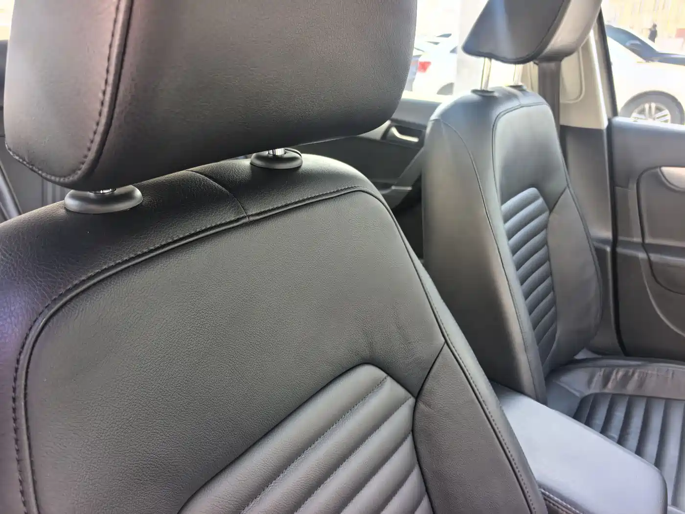 Volkswagen Magotan 2015 1.8TSI Leading фото 17