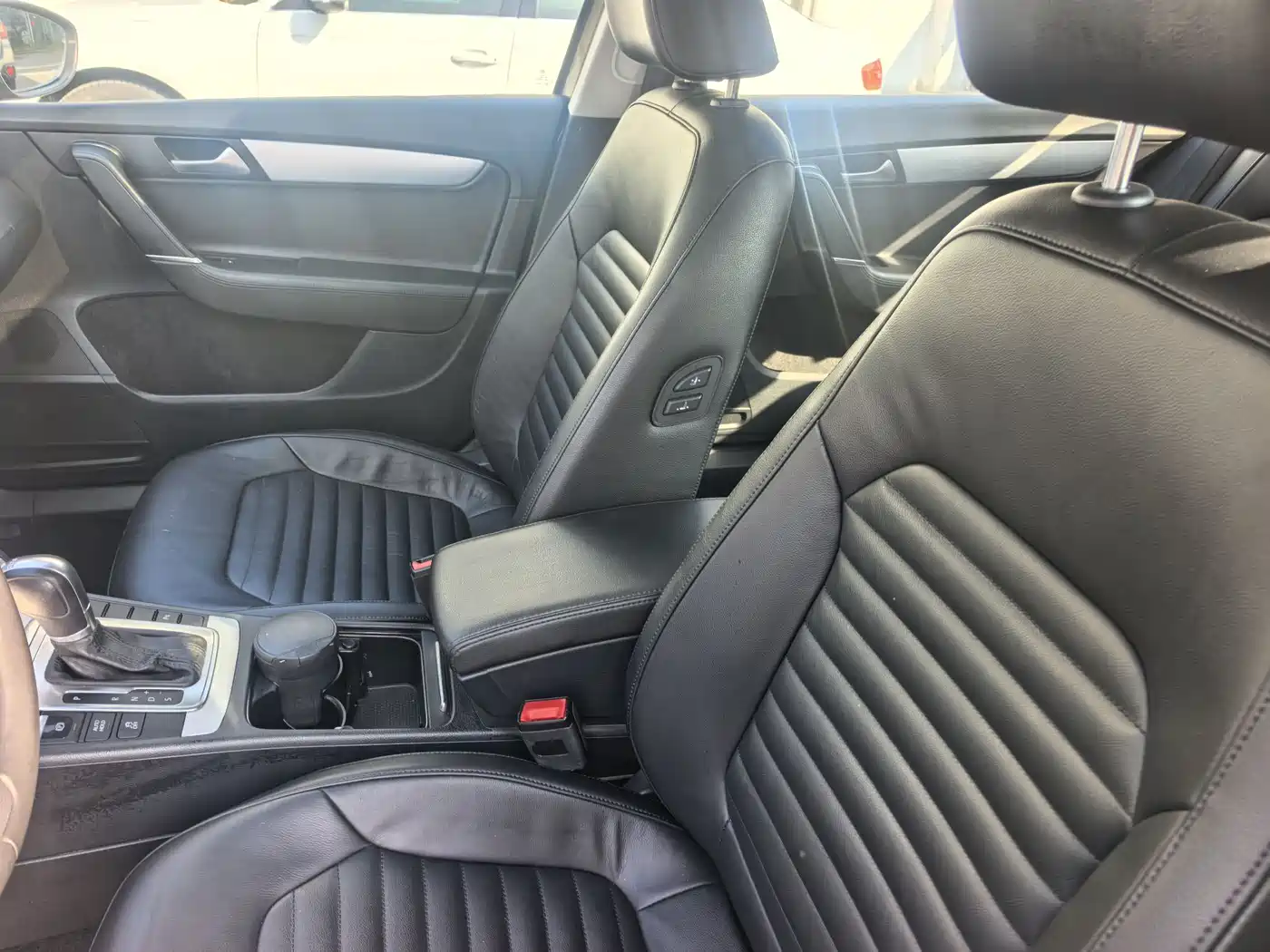 Volkswagen Magotan 2015 1.8TSI Leading фото 8
