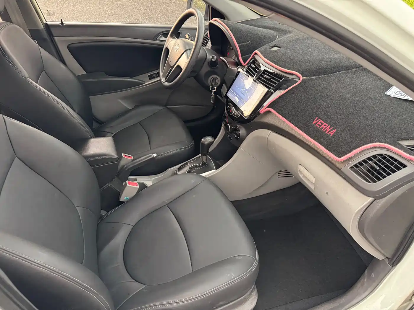Фото 6 - Hyundai Verna
