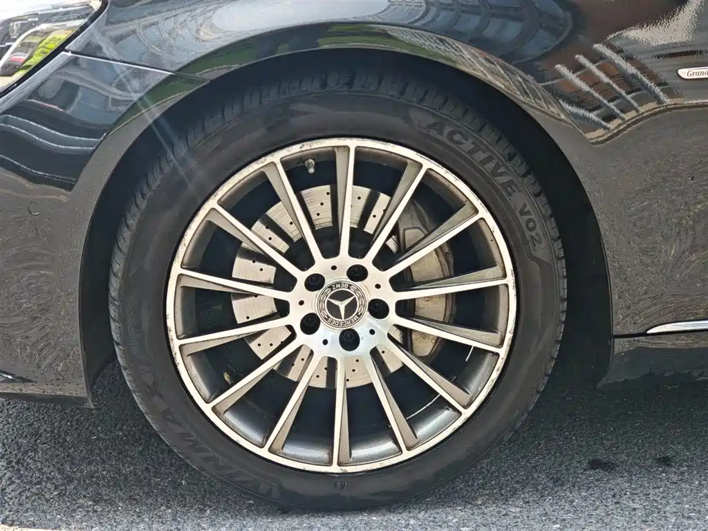Mercedes-Benz S-Class 2019 S 350 L Premium Ultimate Edition фото 6