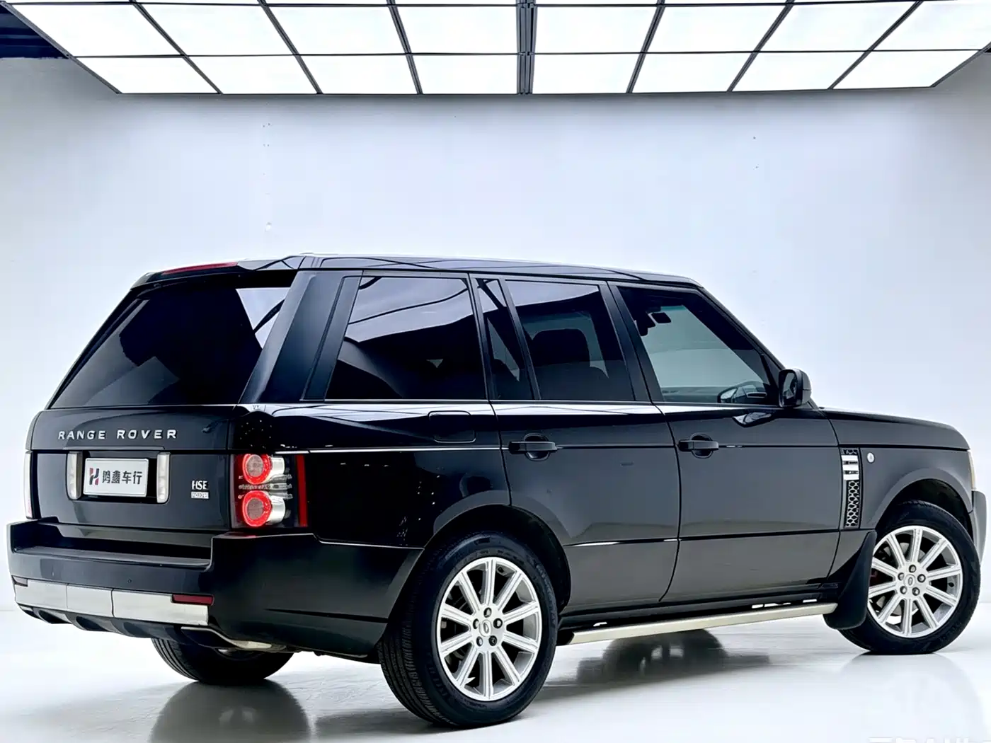 Land Rover Range Rover 2010 3.6 TDV8 HSE фото 4