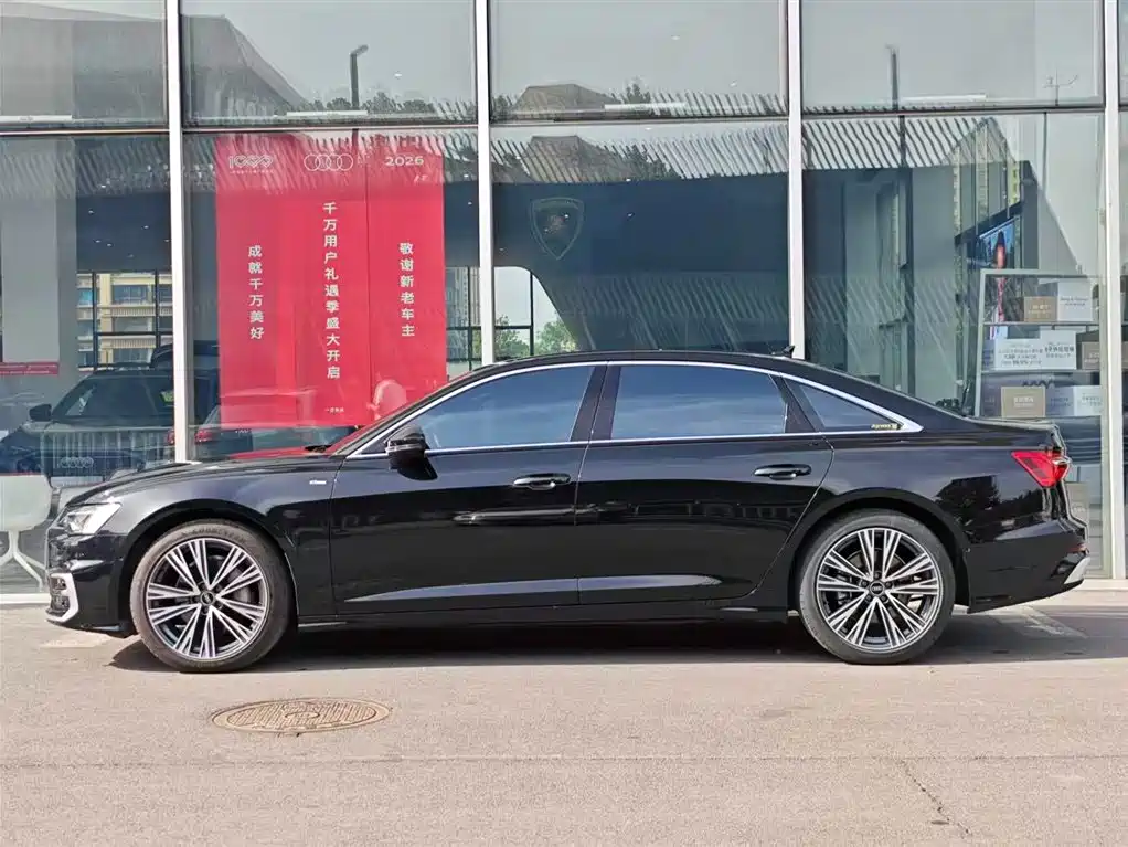 Audi A6L 2022 45 TFSI Premium Dynamic фото 3