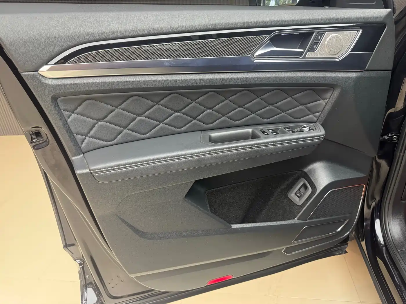 Volkswagen Teramont 2020 Teramont X 380TSI 4WD Premium Luxury фото 10
