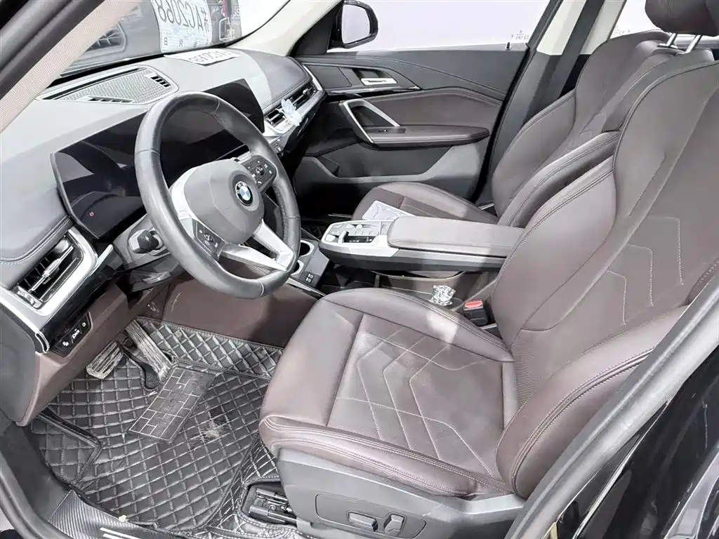 BMW X1 2023 sDrive20Li X Design Package фото 13