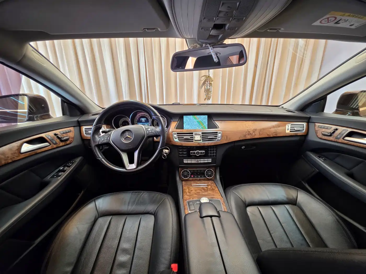 Mercedes-Benz CLS 2012 CLS 300 CGI фото 18
