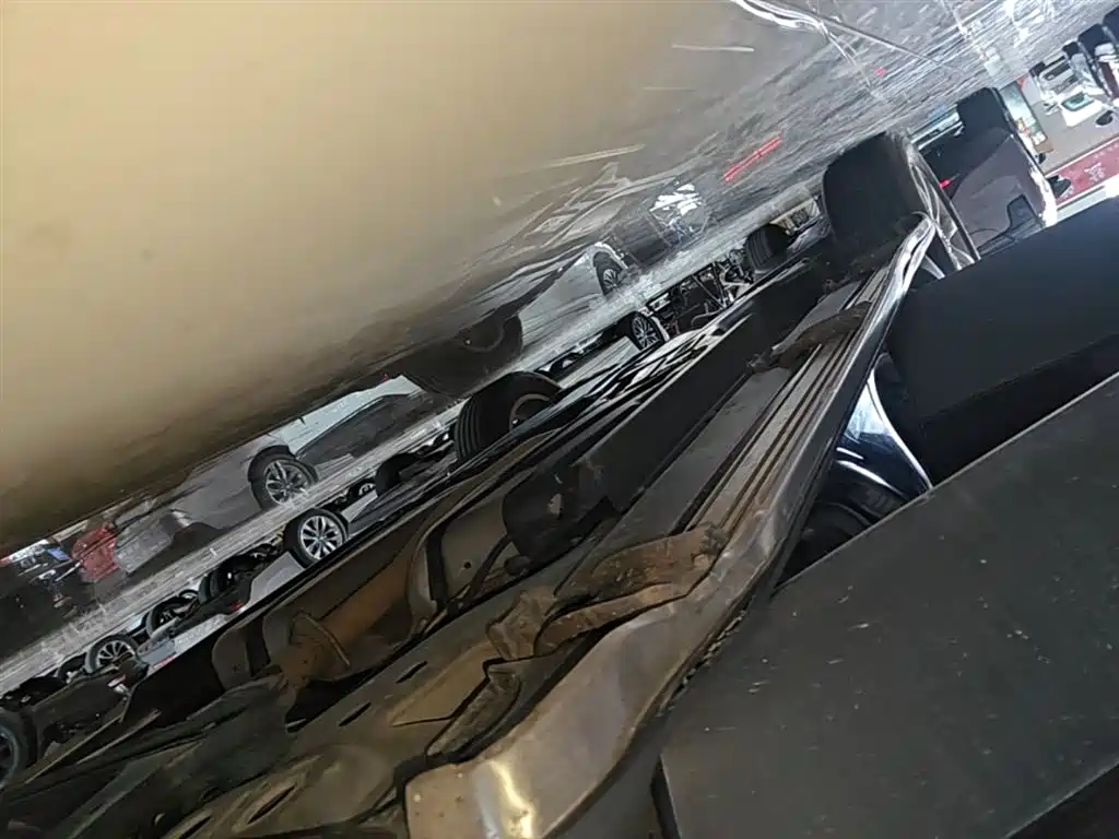 Buick Envision Plus 2020 20T FWD Leading фото 19