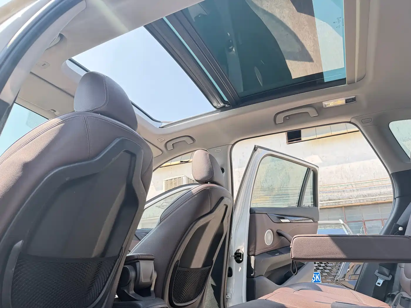 BMW X1 2022 sDrive20Li Premium фото 13