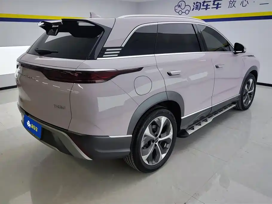 BYD Frigate 07 2023 DM-i 205KM Premium фото 3