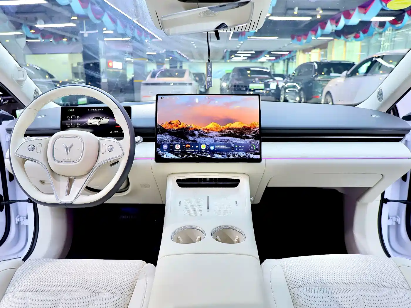 Voyah Auto VOYAH Zhuiguang L 2025 2025 Mid-configuration Model