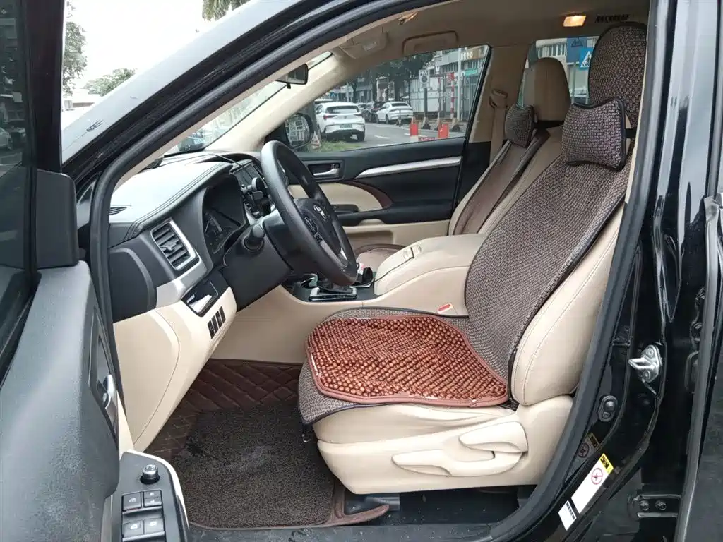 Toyota Highlander 2015 2.0T FWD Elite Edition 7-seater фото 16