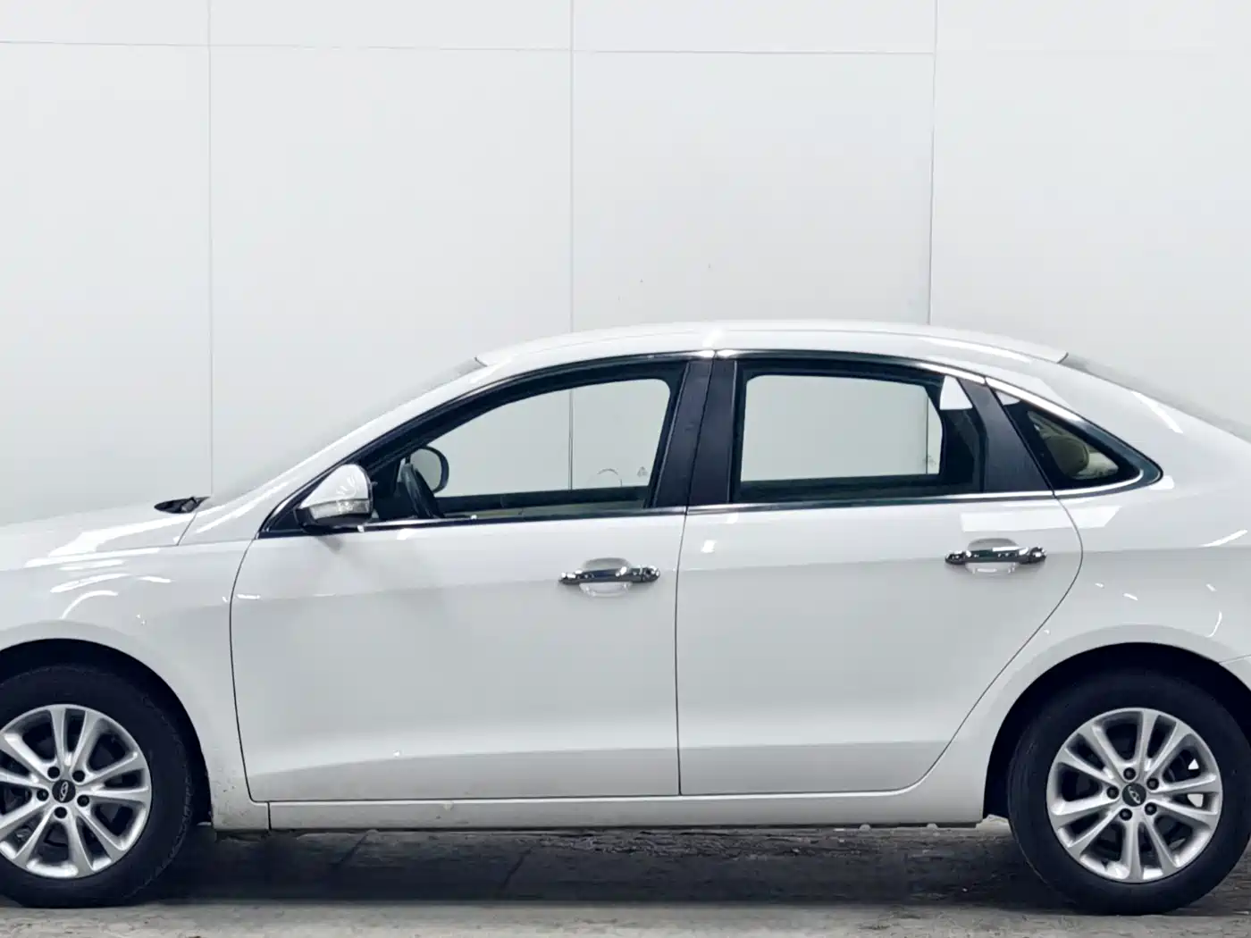 Chery Arrizo 7 2016 2015 1.5T Manual Zhiling Edition