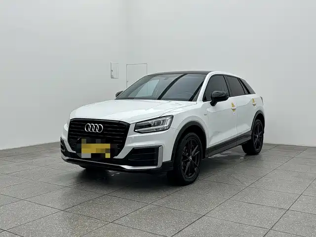 Audi Q2L 2021 35 TFSI Progressive Dynamic