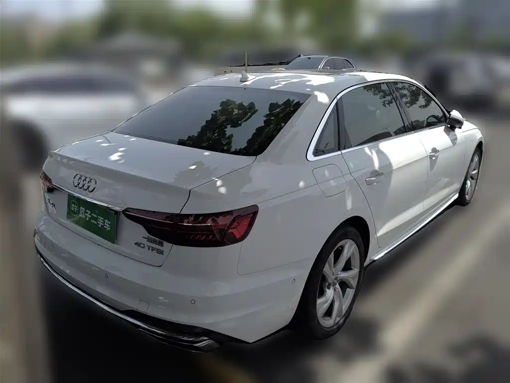 Audi A4L 2020 40 TFSI Luxury Elegance фото 6