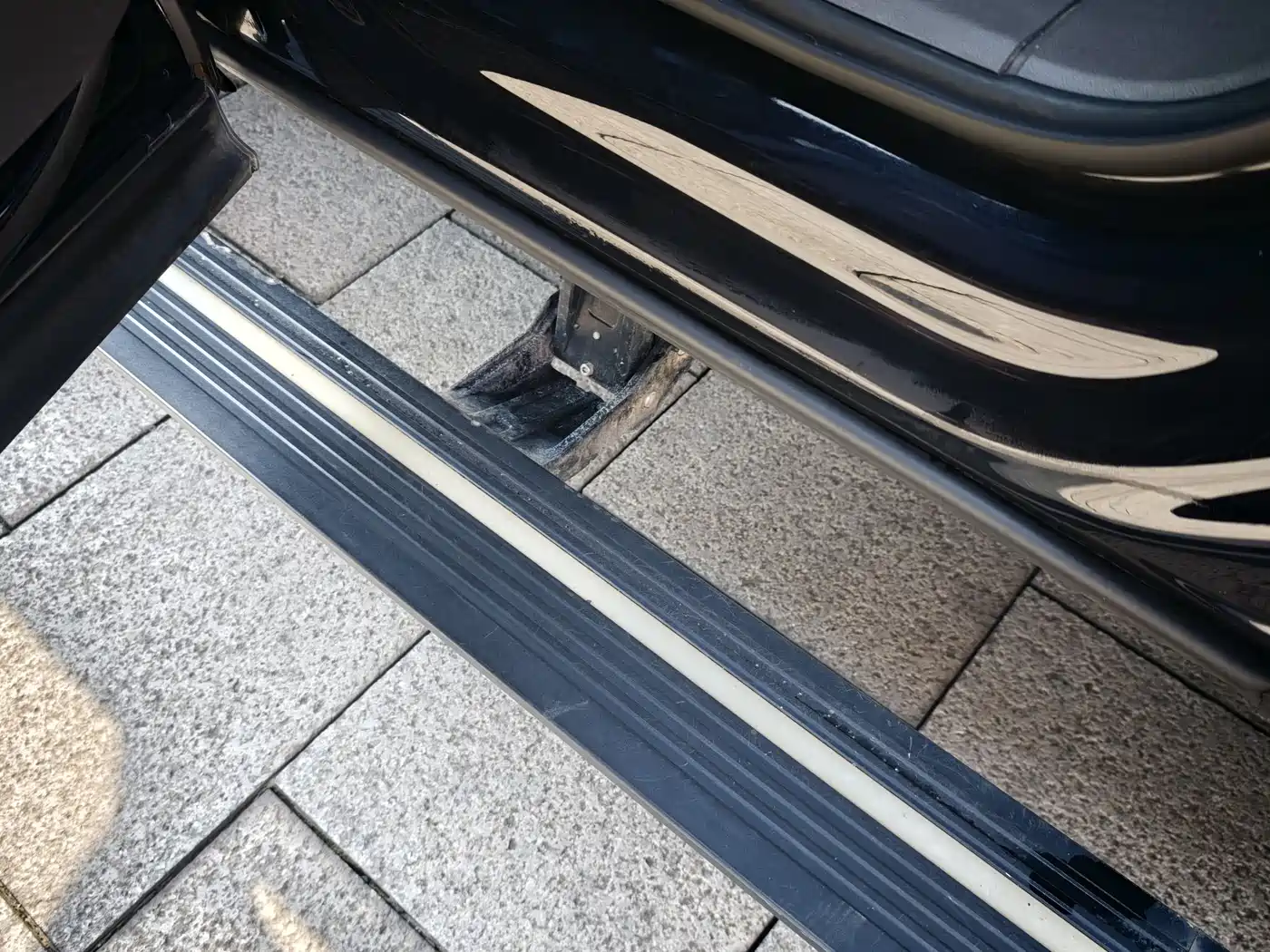 Volkswagen Touareg 2019 2.0TSI Sharp Wing Edition China VI фото 10