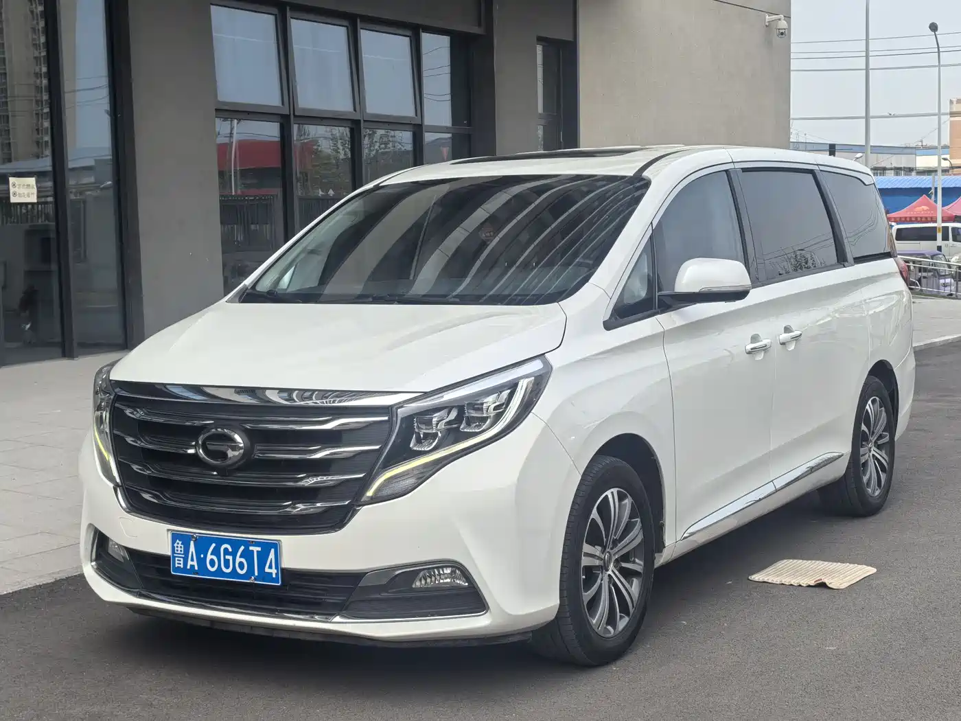 GAC Trumpchi Trumpchi M8 2018 320T Premium Edition