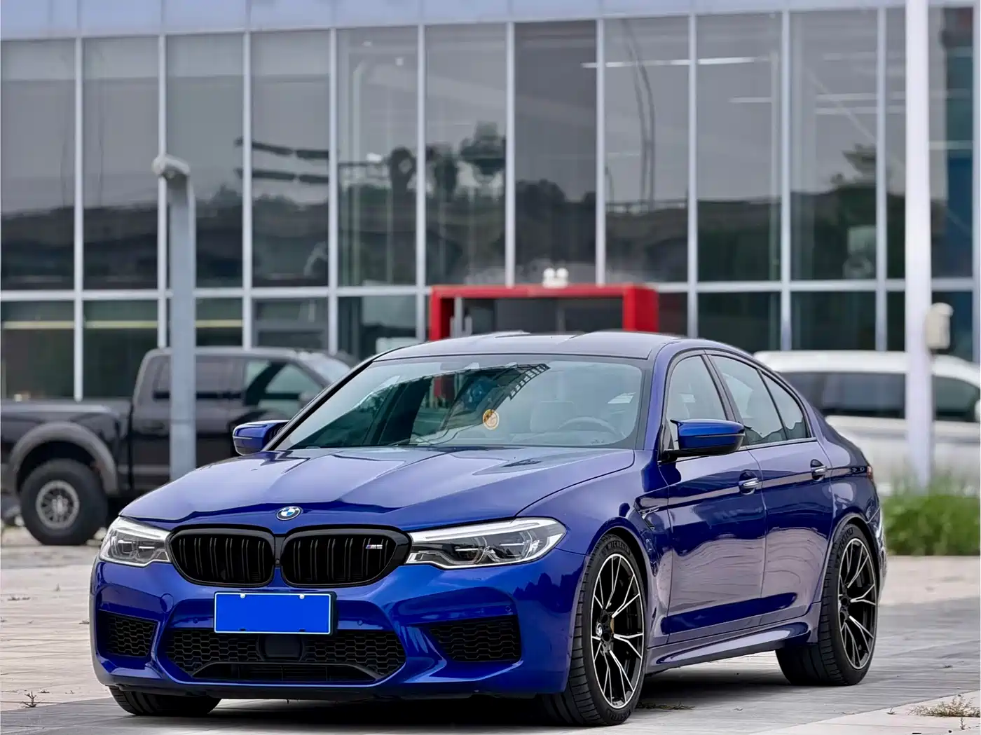 BMW M5