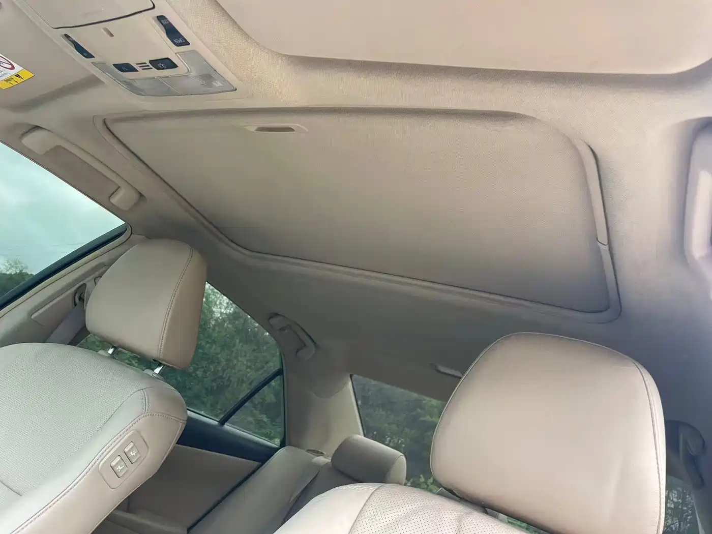 Toyota Camry 2012 2.5G Luxury Navigation Edition фото 4