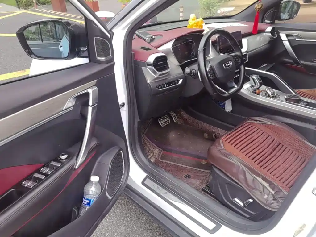 Geely Binyue 2019 2019 Sport 260T DCT Battle China VI