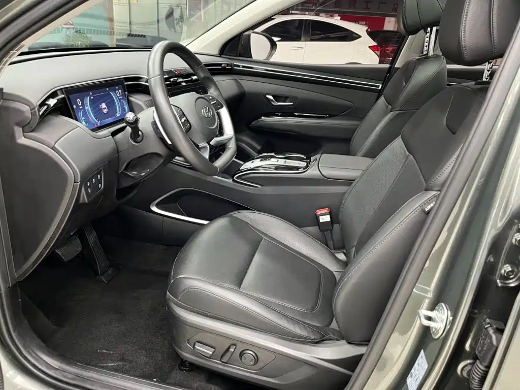 Hyundai Tucson 2023 2023 Tucson L 1.5T Automatic 2WD LUX Premium Edition