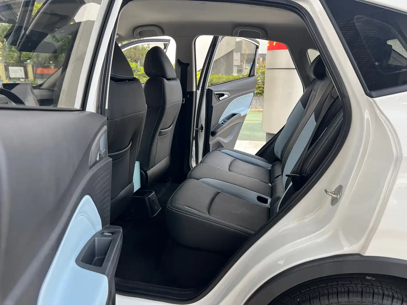 Nezha Auto Nezha V 2021 2021 Standard Range Entertainment Edition