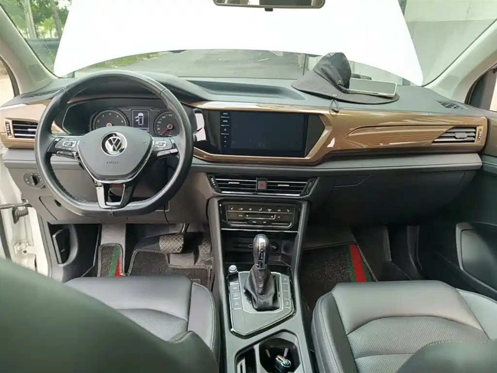 Volkswagen Tharu 2021 280TSI 2WD Luxury Plus фото 10