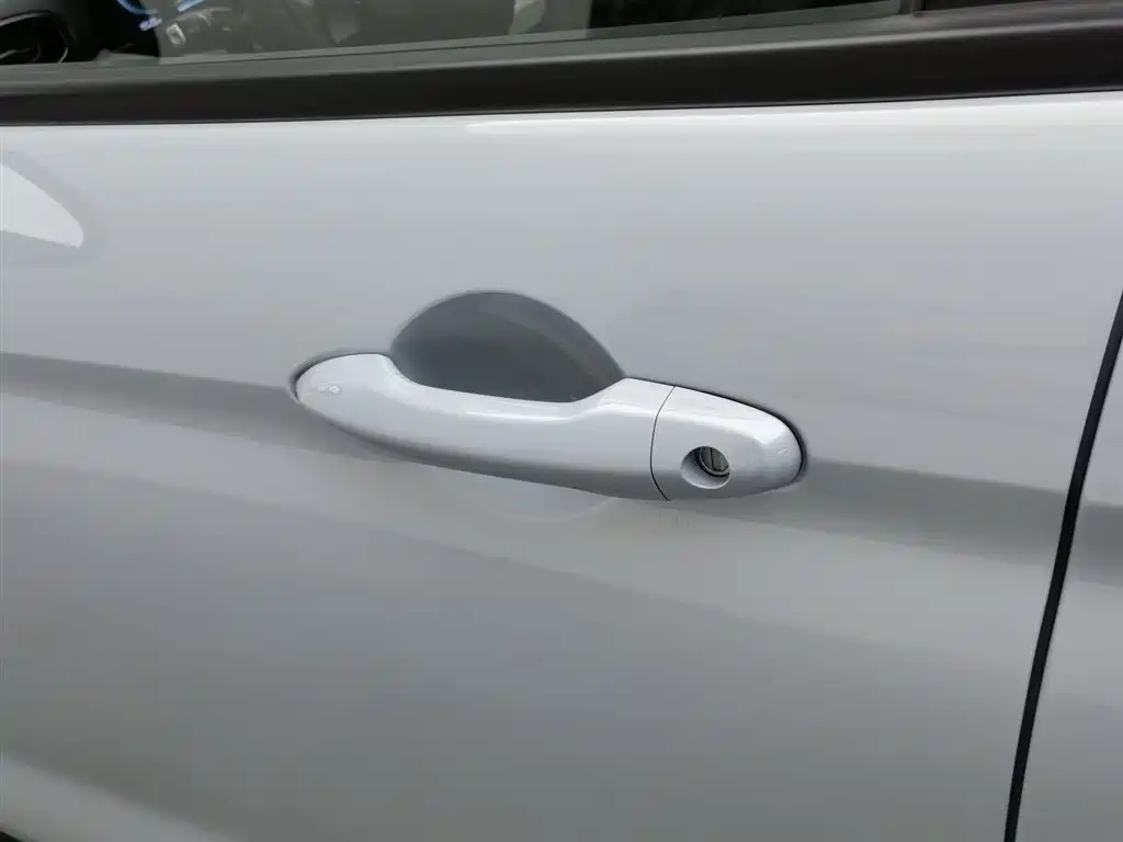 ZERO-RUNNING CAR ZERO RUN T03