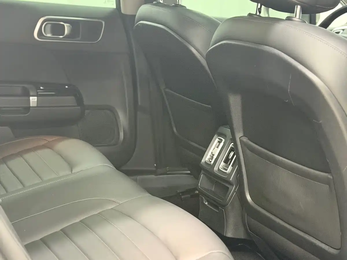 Citroën C6 2017 2017 350THP Luxury Model