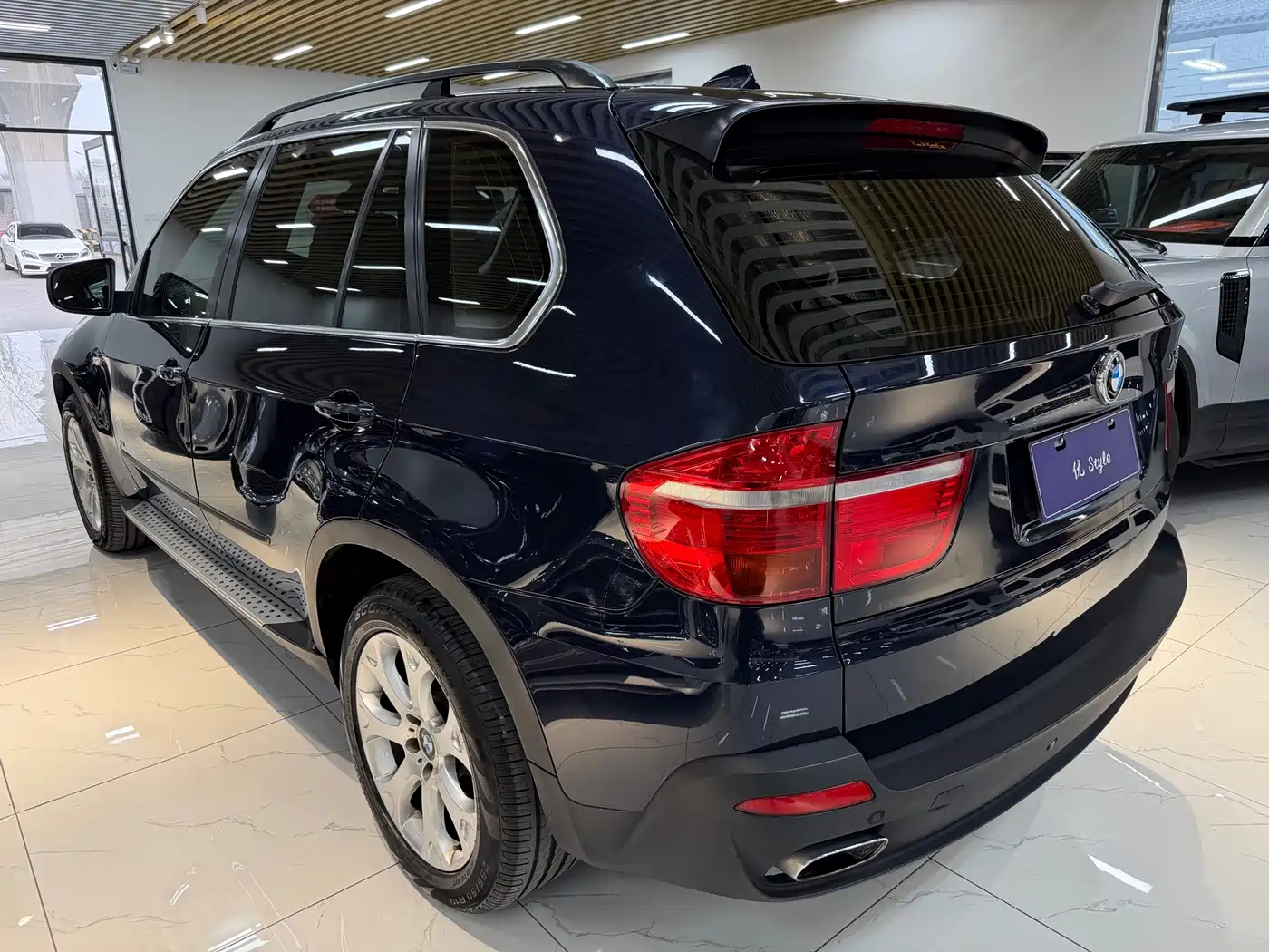 BMW X5 (Import) 2008 Model xDrive48i Luxury Type фото 29