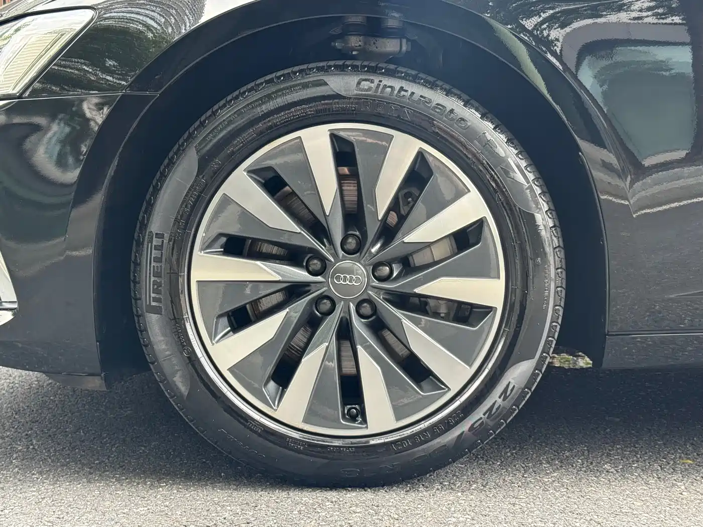 Audi A6L 2021 45 TFSI Exclusive Elegance фото 7