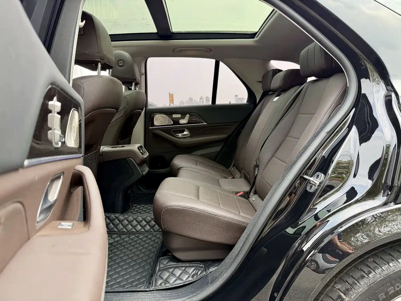 Mercedes-Benz GLE 2022 Facelift GLE 350 4MATIC Fashion фото 10