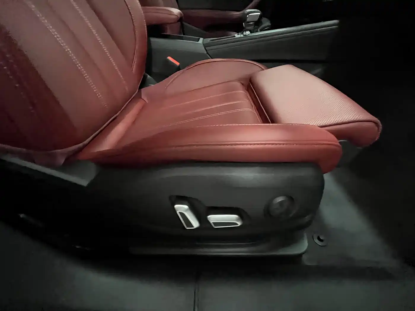 Audi A4L 2024 40 TFSI Luxury Dynamic фото 14
