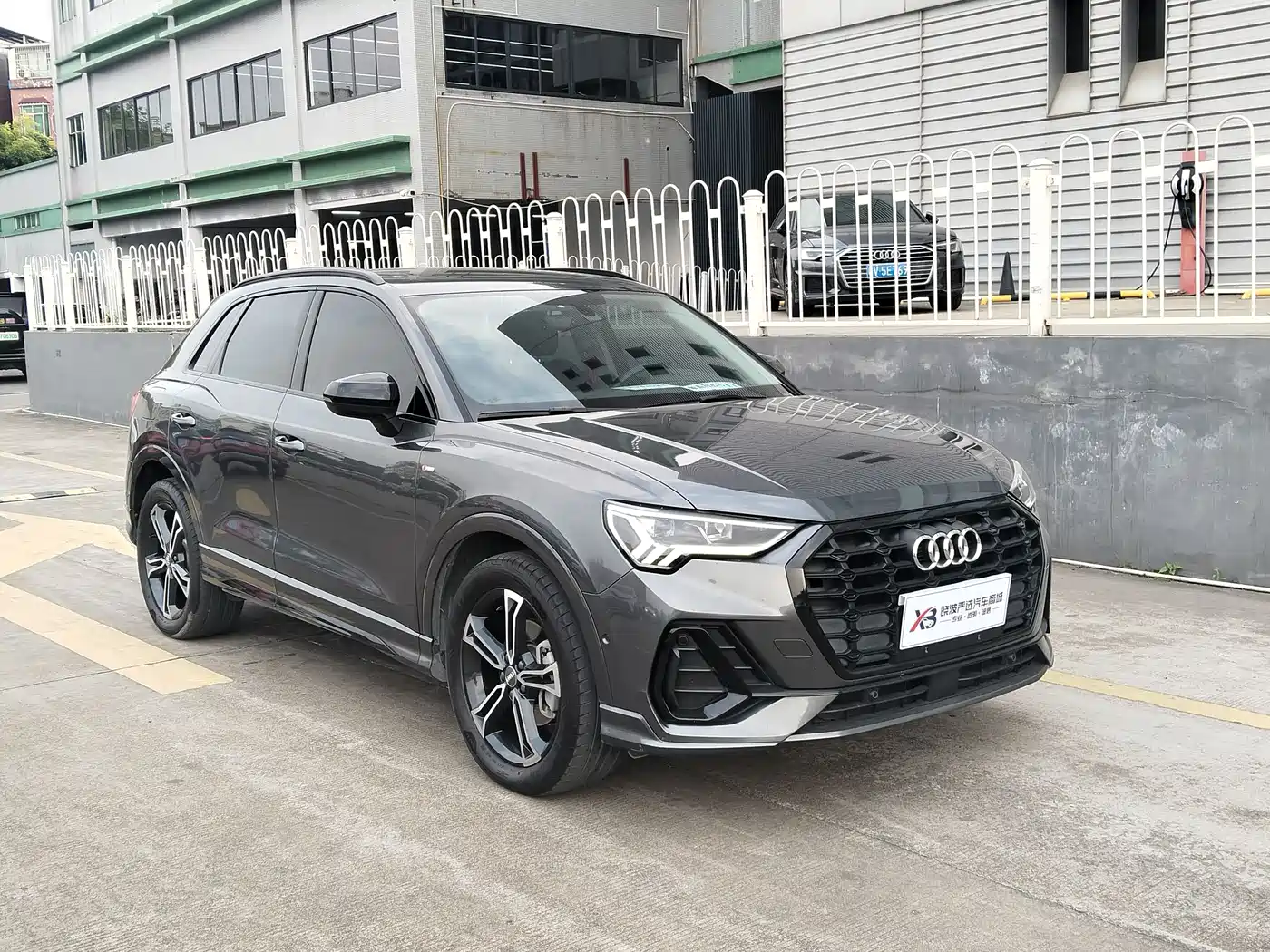 Audi Q3 2021 40 TFSI Fashion Sport фото 2