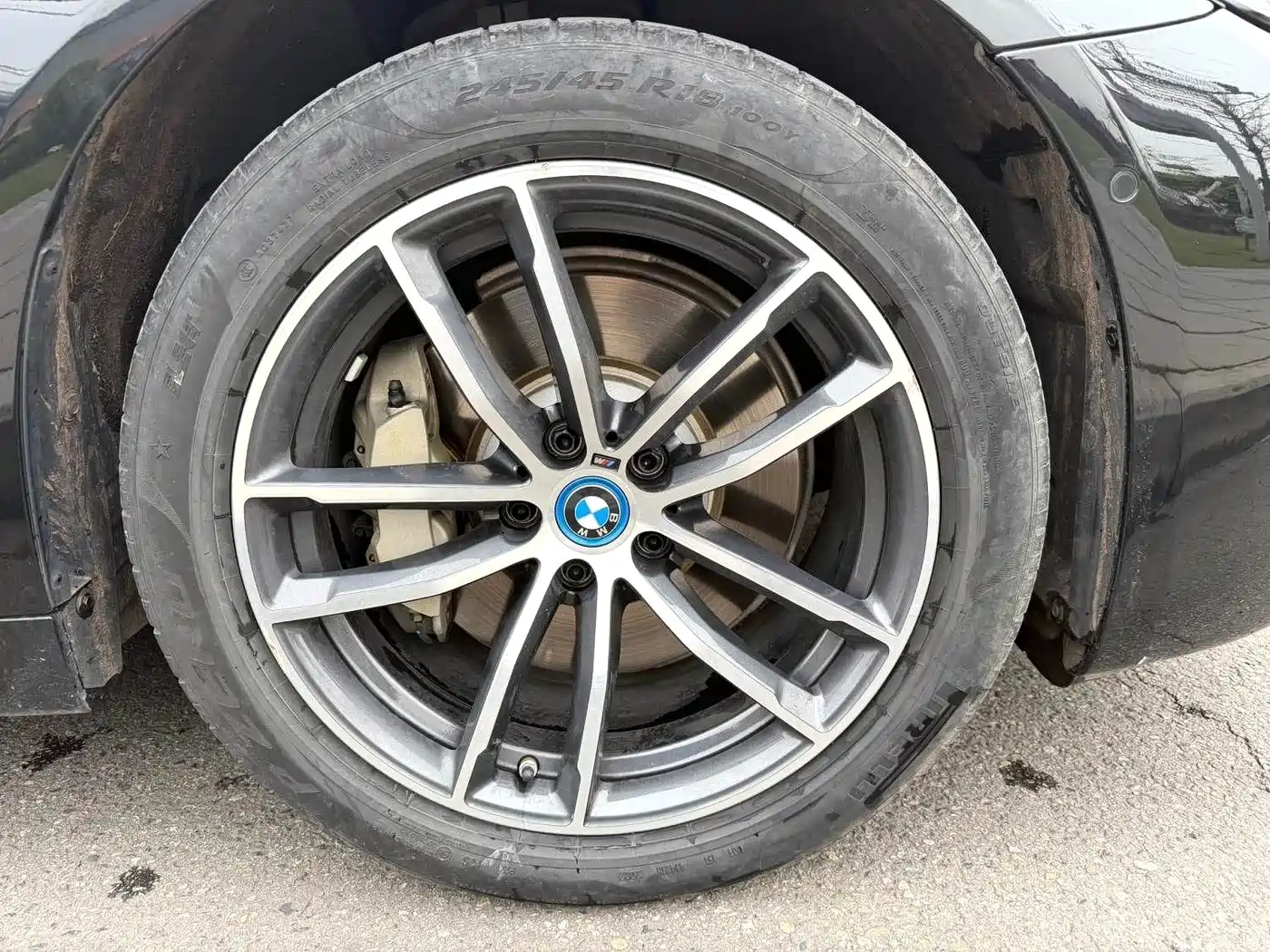 BMW 5 Series New Energy 2022 535Le M Sport Package фото 7