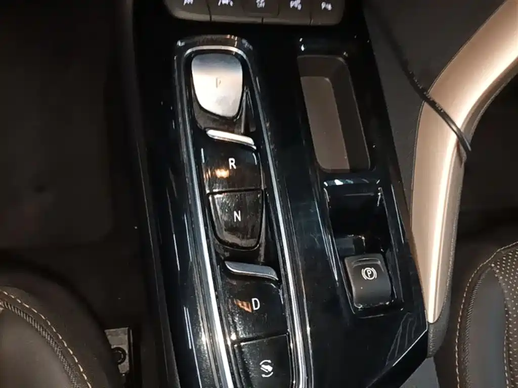 Buick Velite 7 2020 652E Connected Smart фото 14