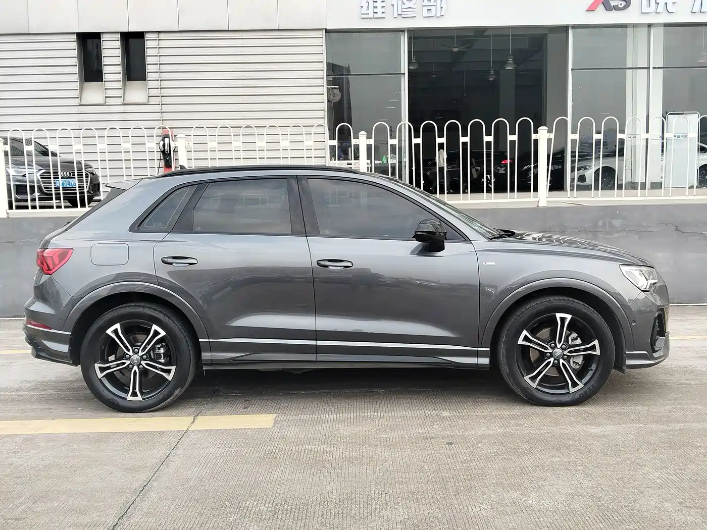 Audi Q3 2021 40 TFSI Fashion Sport фото 4