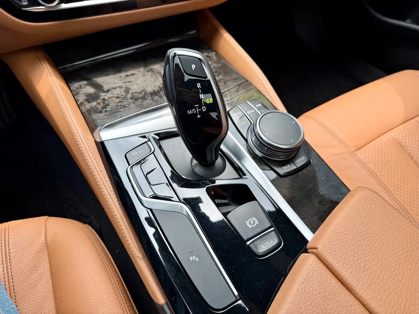 BMW 5 Series 2018 530Li Leading M Sport Package фото 19