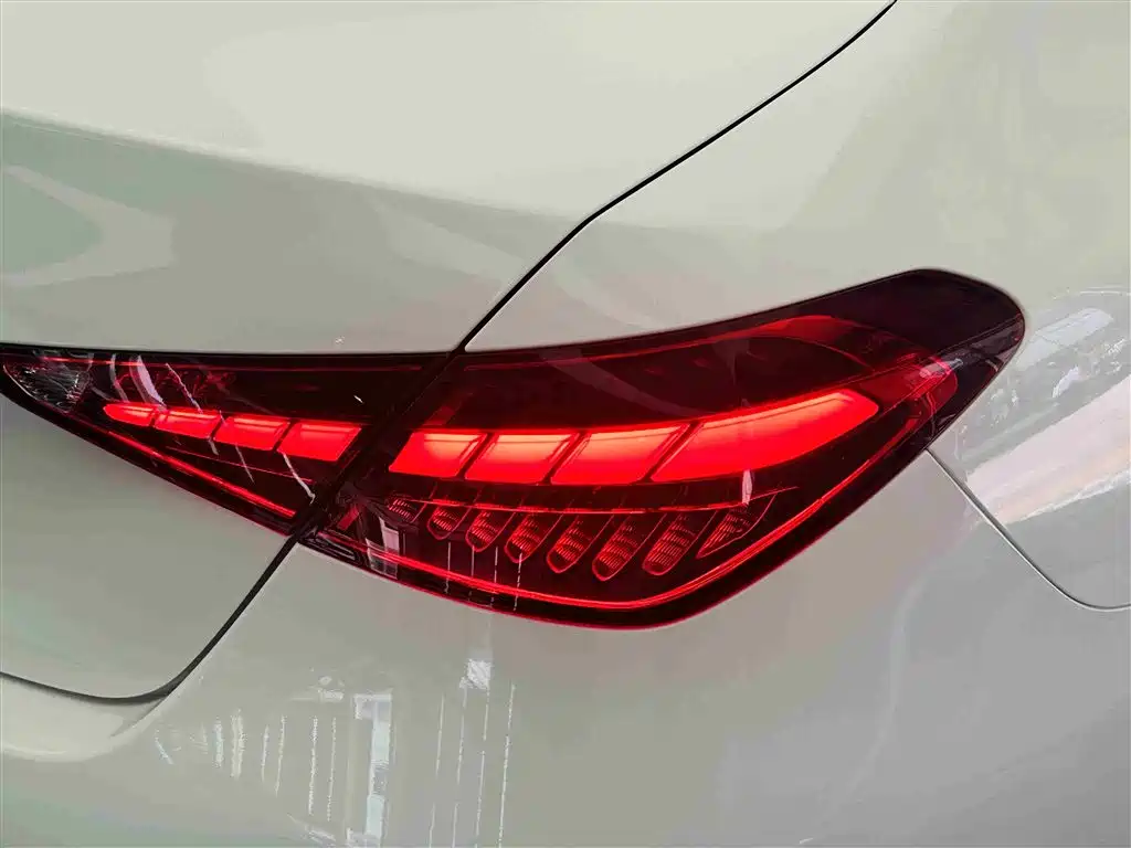 Mercedes-Benz C-Class 2023 C 260 L Sport фото 12