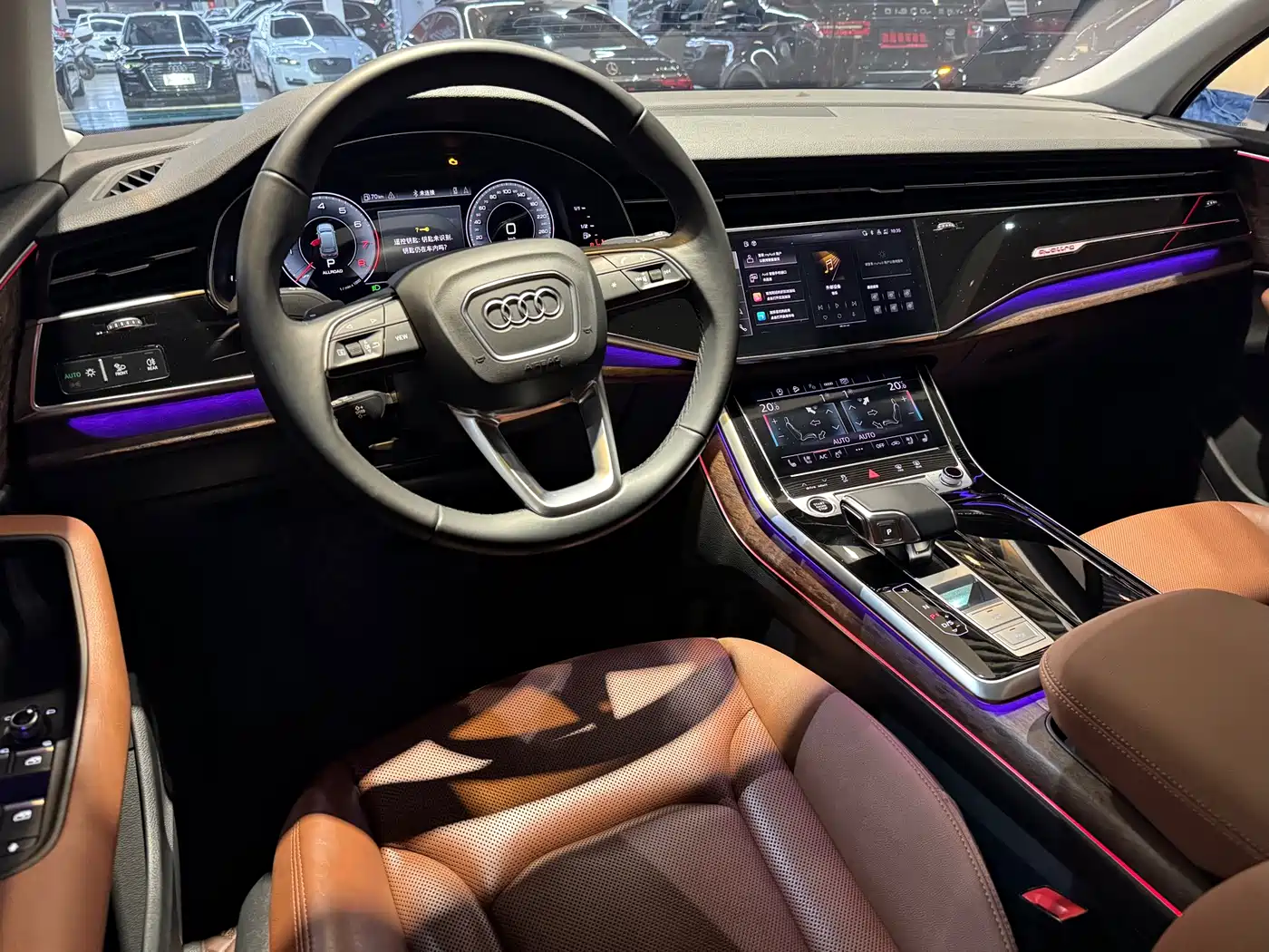 AUDI Q7