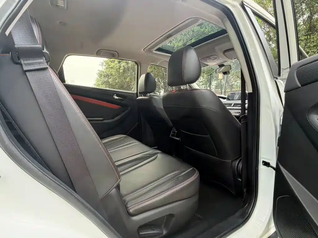 Dongfeng Fengguang Fengguang 580 2021 2021 ☆Star Edition 1.5TGDI Auto Flagship
