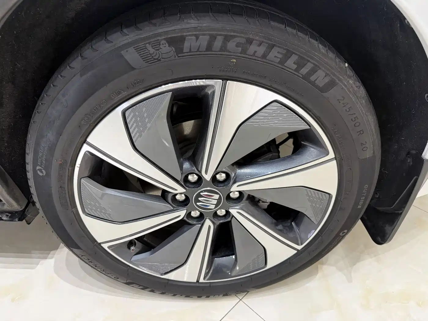 Buick E5 2023 2023 Avenir AWD Edition