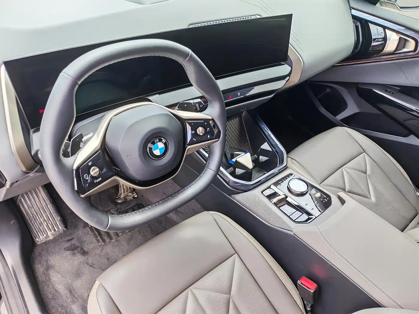 BMW X3 2025 xDrive25L Luxury Package фото 13