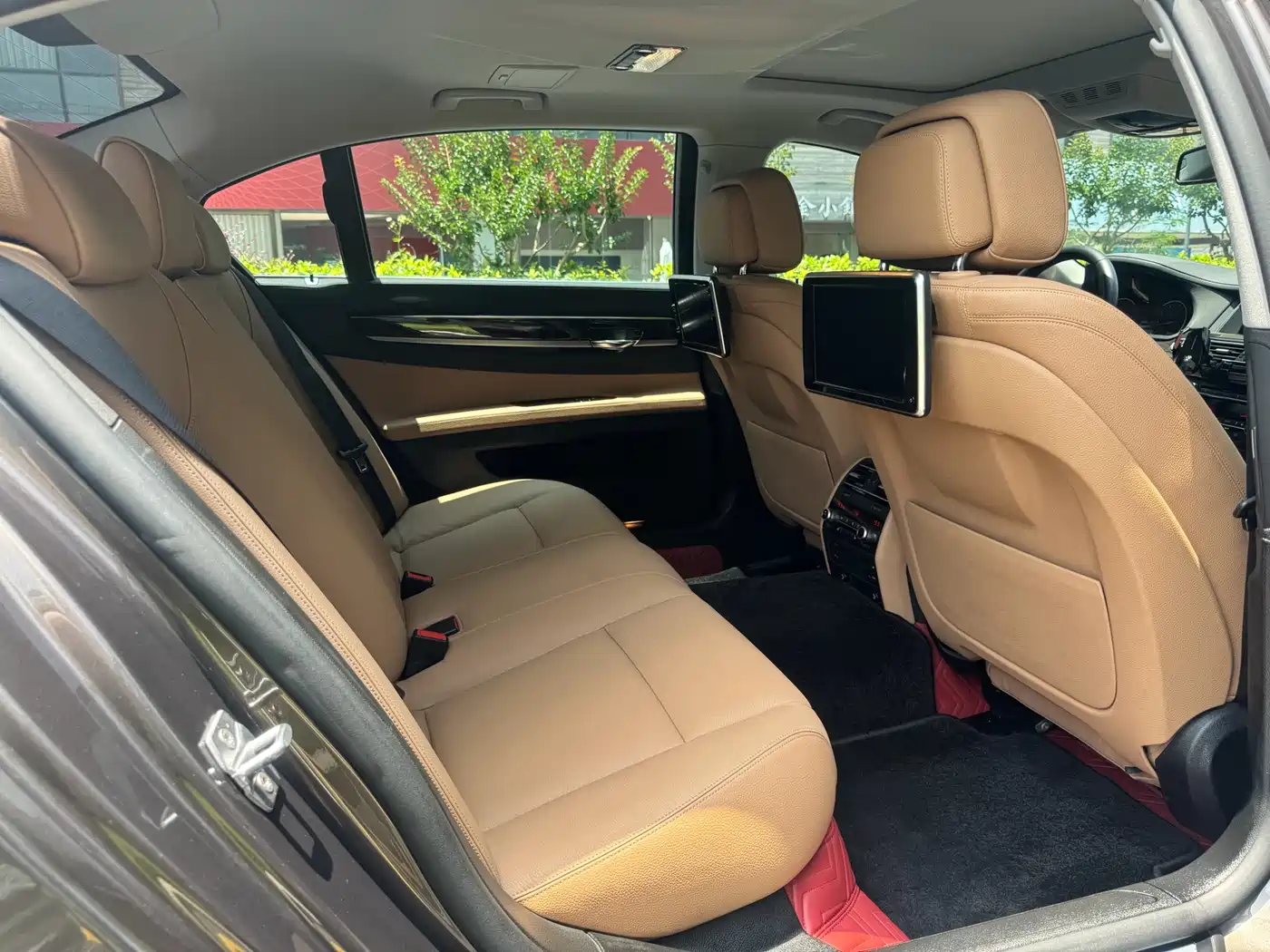 BMW 7 Series 2014 730Li Premium фото 11