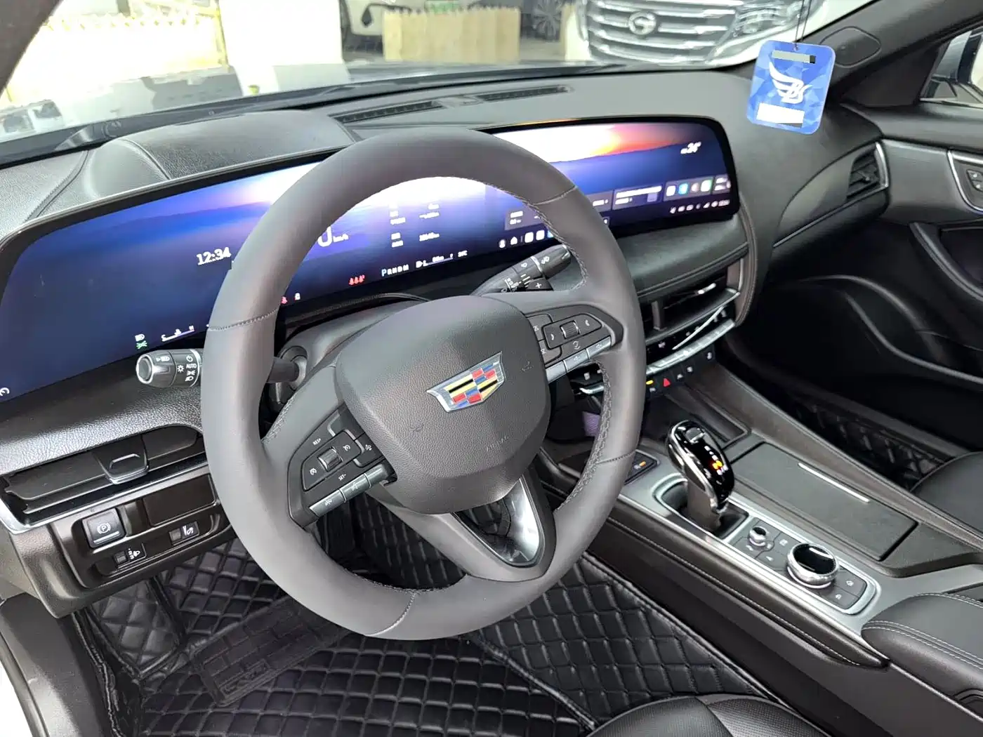 Cadillac CT5 2025 Model 28T Urban Sport Edition фото 7