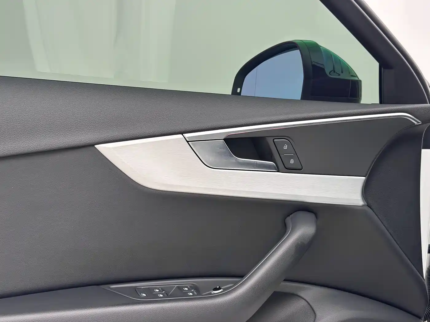 Audi A4L 2019 45 TFSI quattro Personality Sport (China VI) фото 9
