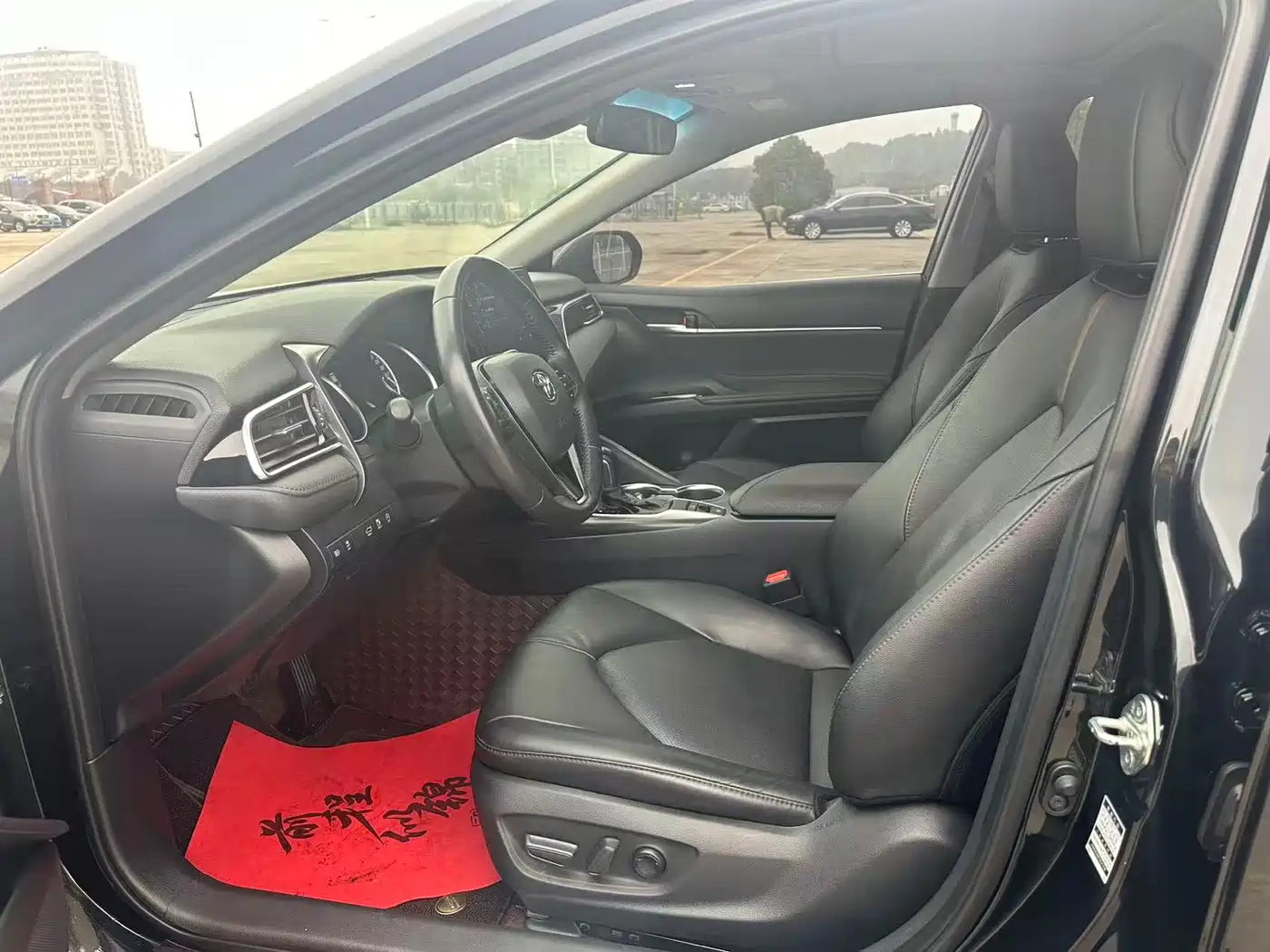 Toyota Camry 2021 2.0G Luxury Edition фото 6