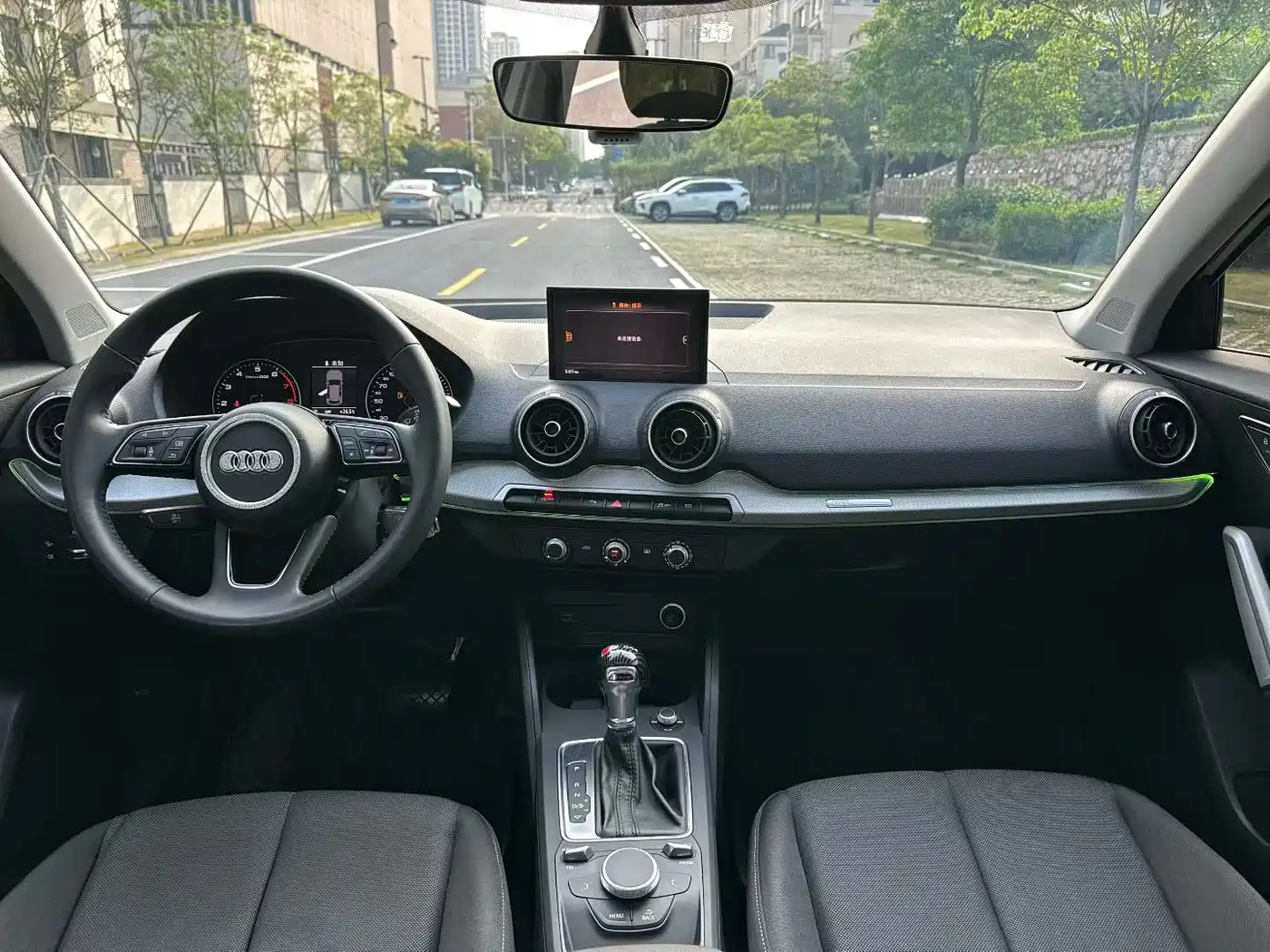Audi Q2L 2020 35 TFSI Progressive Dynamic Model фото 6