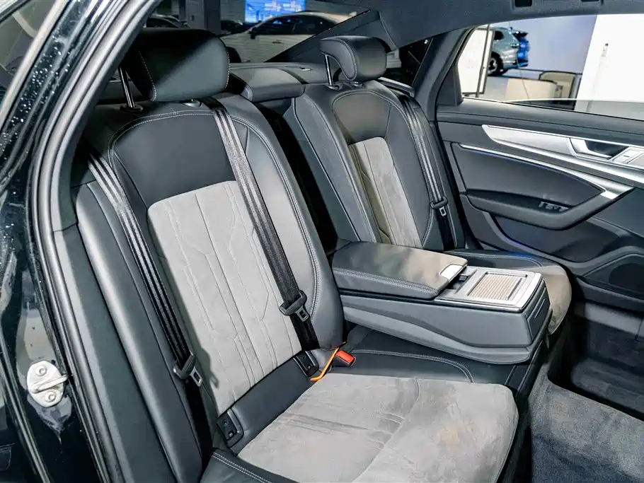 Audi A6L 2024 45 TFSI Premium Dynamic фото 21