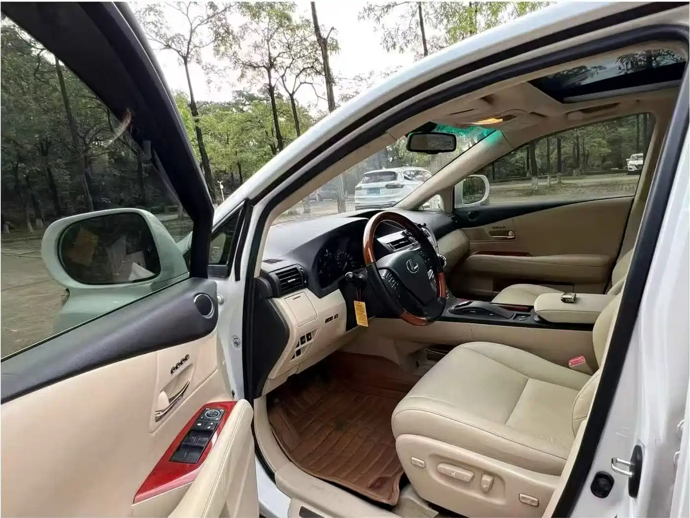 Lexus RX Classic 2009 Model 350 Luxury Edition фото 7
